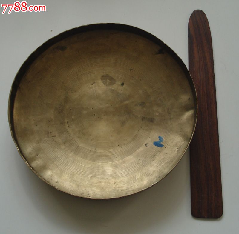 怀旧收藏21.5cm老铜锣加厚铜锣带红木打板-价格:180元-se17025772-锣/钹/镲-零售-7788收藏__中国收藏热线